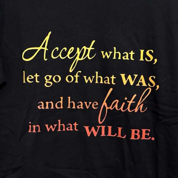 Generic Tops - Size Medium ‘Accept What Is’ Custom Graphic Unisex T-Shirt